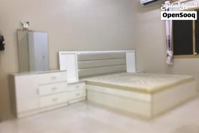 اثاث مستعمل( غرفة نوم + 2مجلس + طباخة ) 3