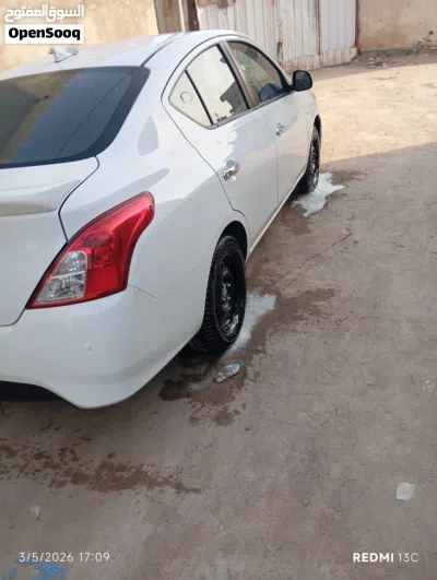 Nissan Sunny SV 4