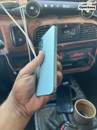 ايفون 16 عادي 3