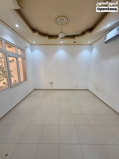 Villa for rent in alkhod four Hay Al Kawthar / فيلا للايجار في الخوض الرابعة حي الكوثر 3