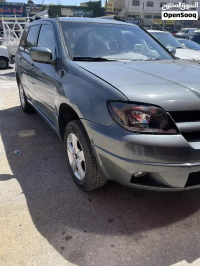 ميتسوبيشي اوتلاندر GLS 3