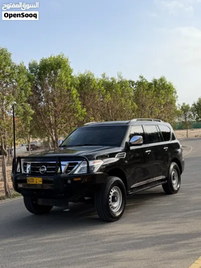 Nissan Armada SV 4