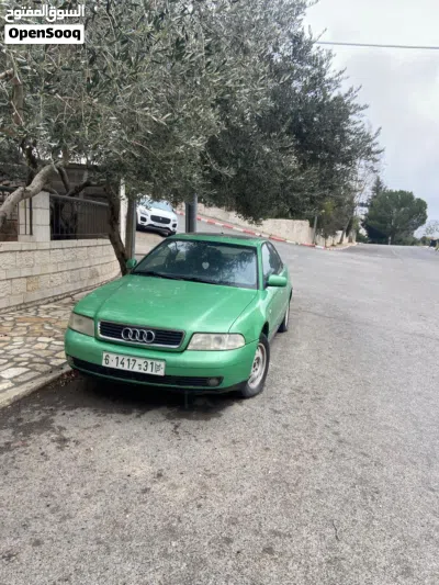 أودي A4 Standard 2