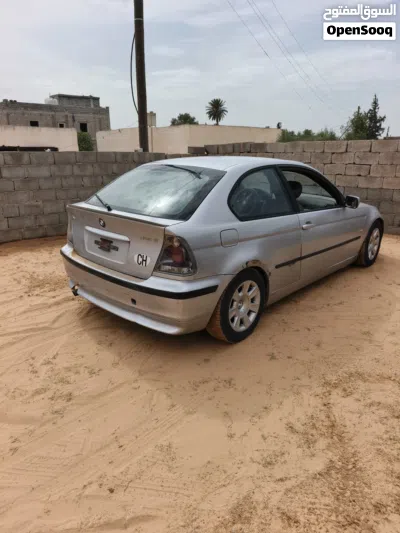 بي ام دبليو الفئة 3 318 2