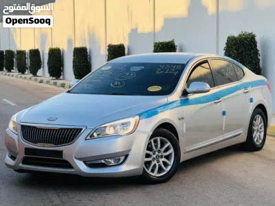 Kia Cadenza Limited 4