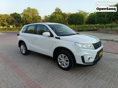 Suzuki Vitara Standard 3