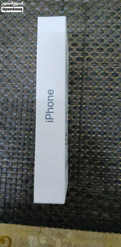 À vendre iPhone 17 iPhone 17 Noir – 256 Go 4