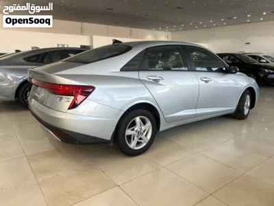 Hyundai Accent Standard 4