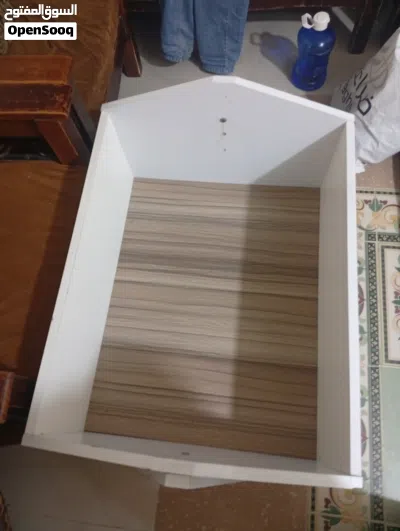 تخت بيبي هزاز مناسب من عمر شهر لغاية السنه ونص 3