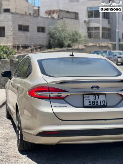 فورد فيوجن SE 2