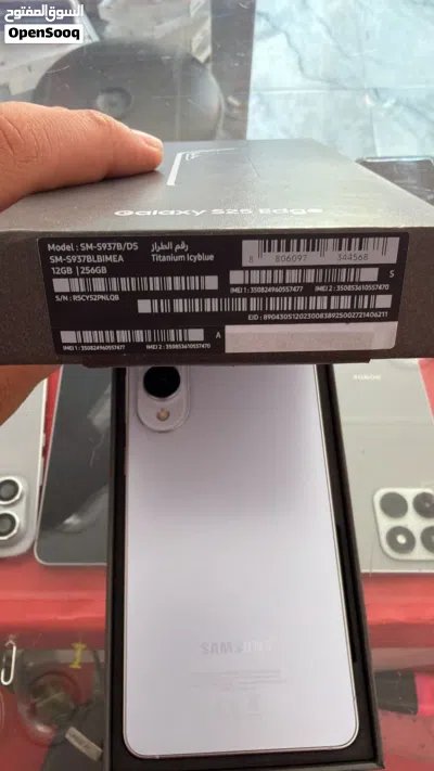 هاتف Honor Magic v3 جديد بسعر ممتاز 2