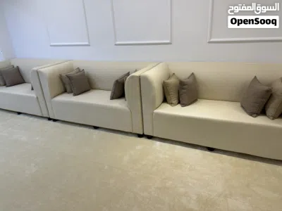 كنبات مجلس شبه جديد قياس 24م 4