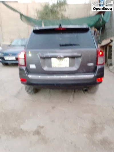 جيب كومباس Sport 4
