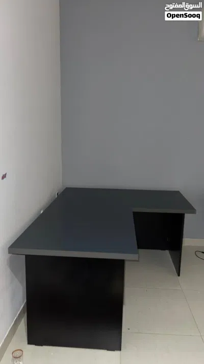 ميز كيمنك على شكل حرف L 3