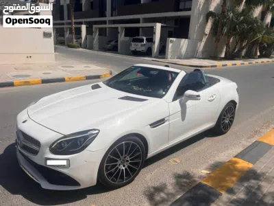 Mercedes Benz SLC-Class Standard 2