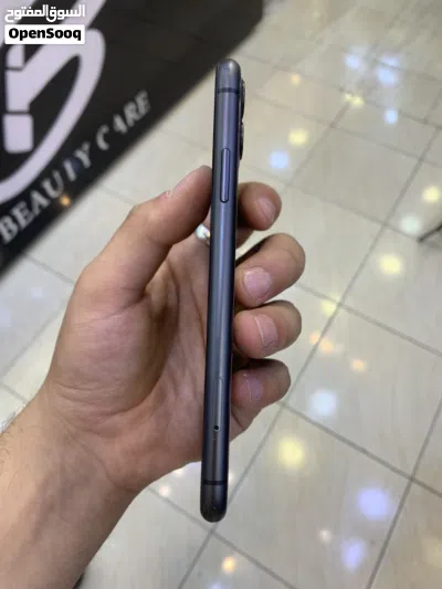 ايفون 11 عادي 3