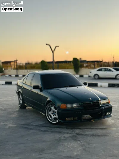 BMW 3 Series 328 2