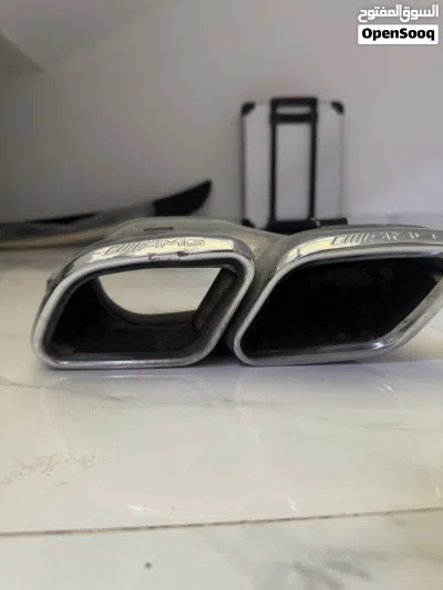 بيعه مستعجله طلقات مرسيدس c63s اصليات + جناح تجاري 3