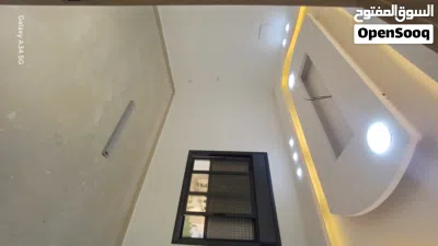 شقة فاخرة للبيع العاشرة ط3هندسي رواف 90 م مصعد وتراس 3