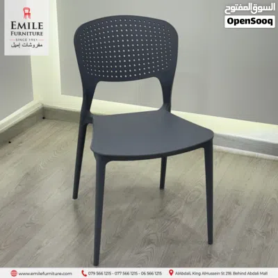 كرسي طعام عظم قطعة واحدة متين وعملي مريح متوفر اسود ورمادي متوفر خدمة توصيل 2