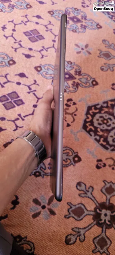 ايباد ابل الجيل التاسع بذاكره 256 عرطه جداً جداً البيع للحاجه 3