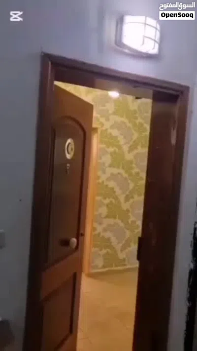 شقة للبيع الدور الاول تاجوراء طريق الشط جنب مصحة يشفين 3