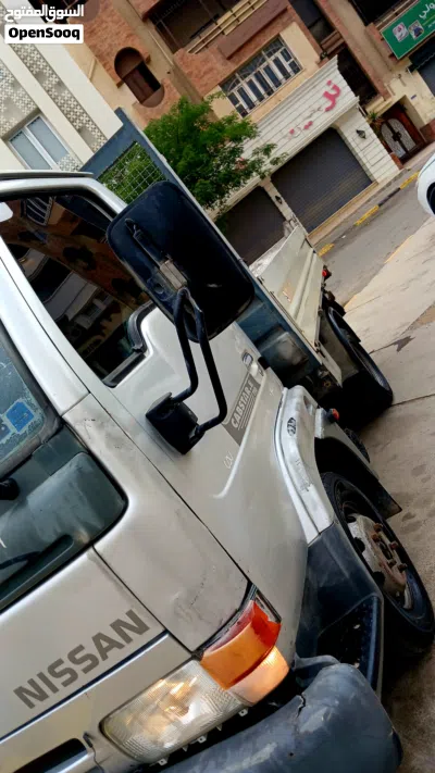 نيسان كبستار قلابه NISSAN CABSTAR 4