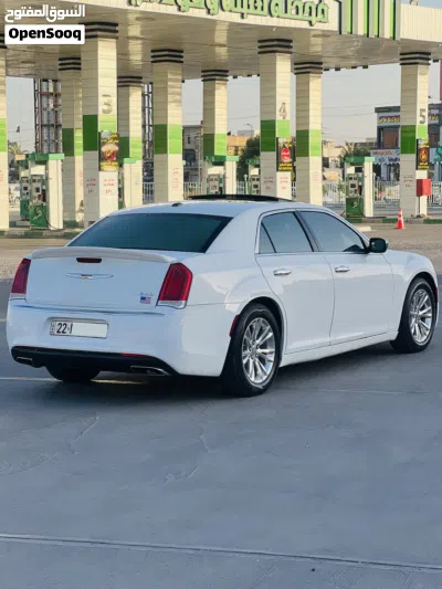 Chrysler 300 300S V6 3