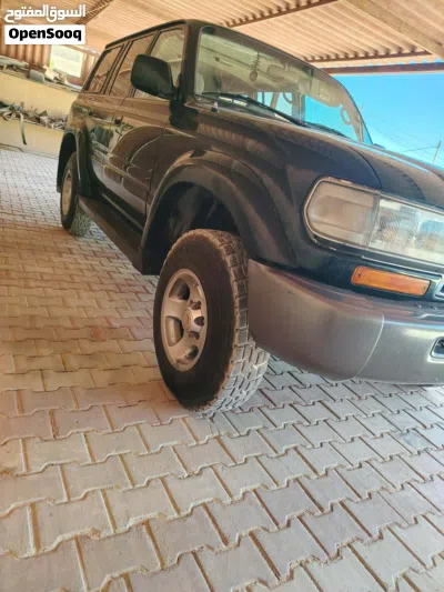 Toyota Land Cruiser GX 2