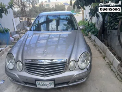 مرسيدس بنز الفئة-E E 280 2