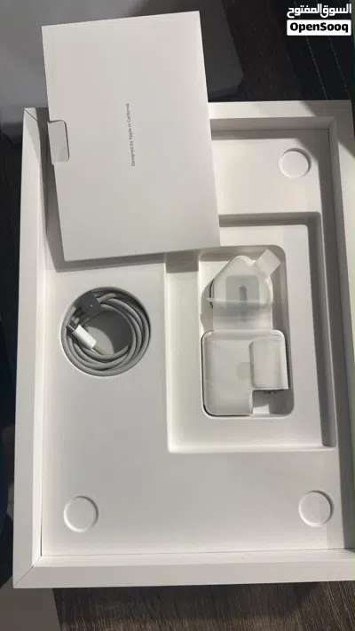 Apple MacBook Pro M3 14 inch 4