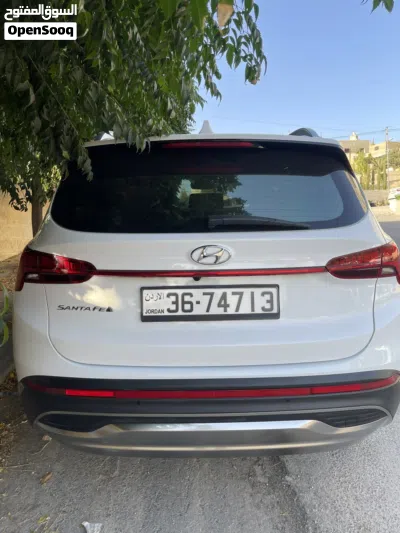 Hyundai Santa Fe Limited 3