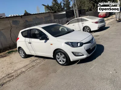 Hyundai i20 Standard 4