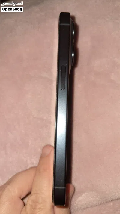 ايفون15 pro256 gb iphlne 15 pro 256 gb 2