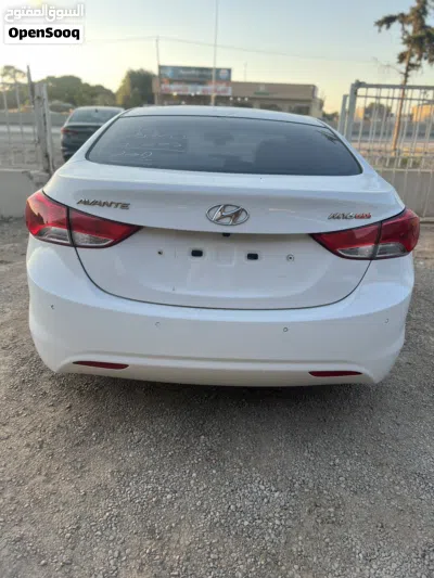 هيونداي افانتي SE 4