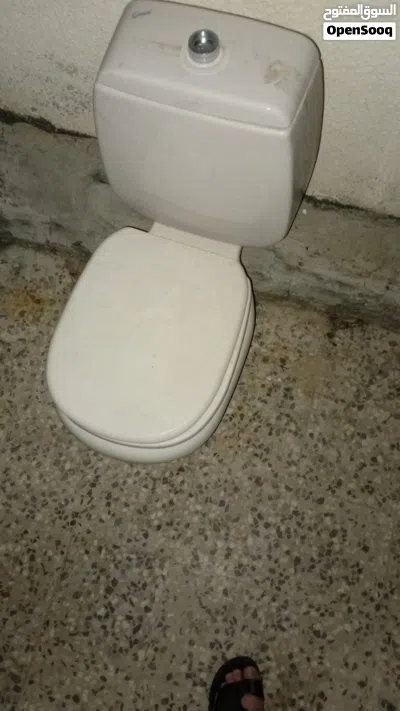 حمام سعودي نظيف جدا للبيع 4