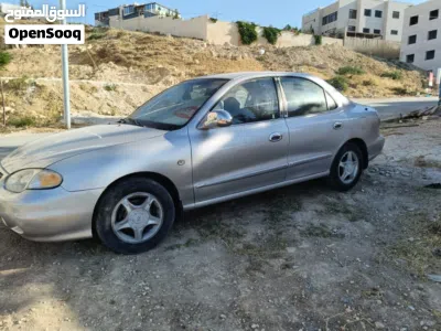 Hyundai Avante Standard 3