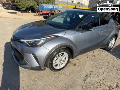 تويوتا C-HR Standard 4