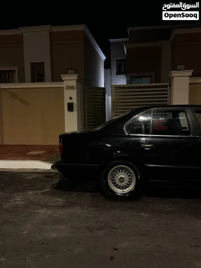 بي ام دبليو الفئة 5 525 3