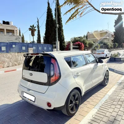 Kia Soul S 4