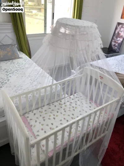 Like-New Baby Plus Wooden Baby Bed 3
