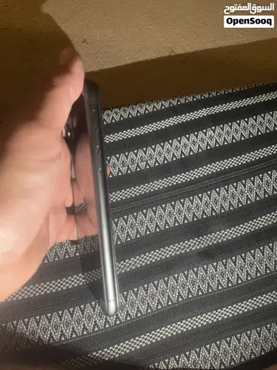 iPhone 11 128GB 4