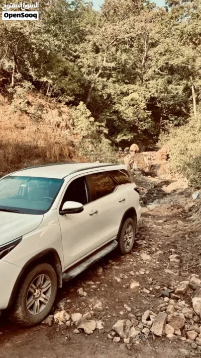 Toyota Fortuner VXR 2