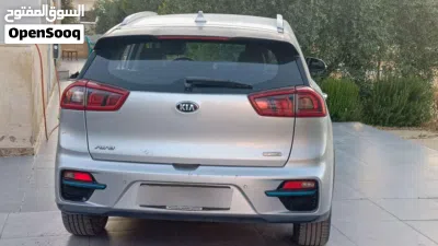 Kia Niro EX 2
