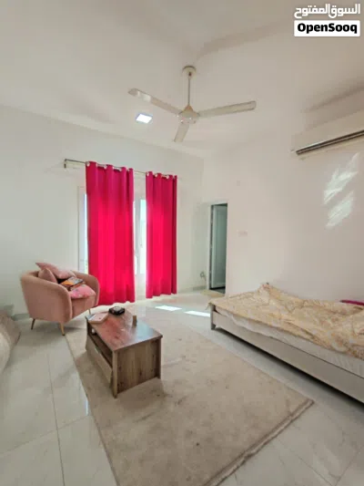 SEMI FURNUSHER 4 Bedrooms & Majilis Villa – Al Hail North 2