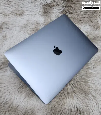 MacBook 2019 i5 8gb ram Touch ID MacOS Sonoma 14.7.3 Retina display type c port's Orignal charger 2