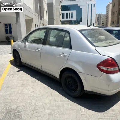 Nissan Tiida 2