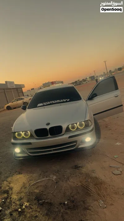 بي ام دبليو الفئة 5 525 3