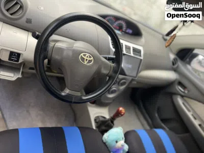 Toyota Yaris Basic 3