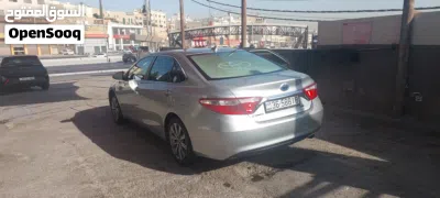 Toyota Camry XLE 3